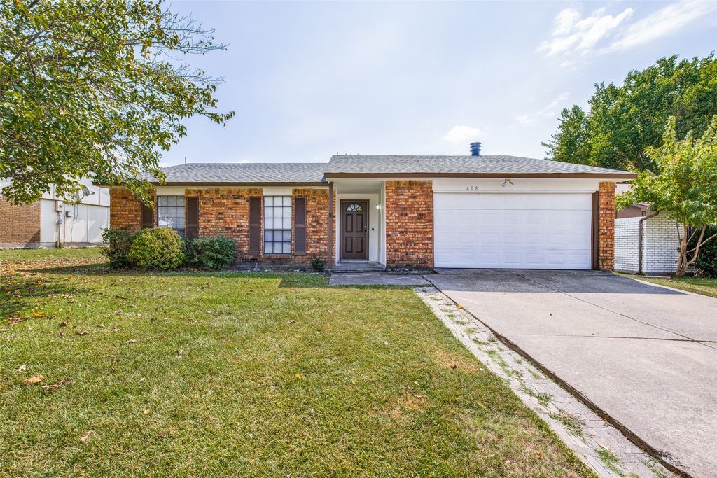 408 Rockcrest Drive, Mesquite, TX 75150