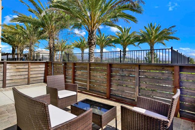 1231 Sunrise View 105, San Marcos, CA 92078