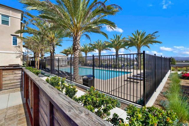 1231 Sunrise View 105, San Marcos, CA 92078