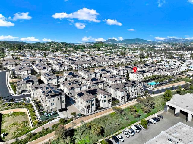 1231 Sunrise View 105, San Marcos, CA 92078