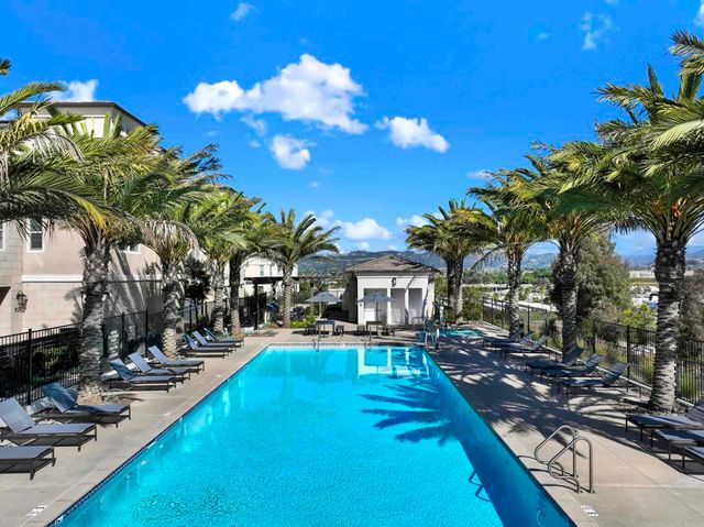 1231 Sunrise View 105, San Marcos, CA 92078