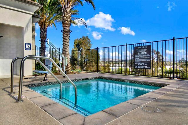 1231 Sunrise View 105, San Marcos, CA 92078