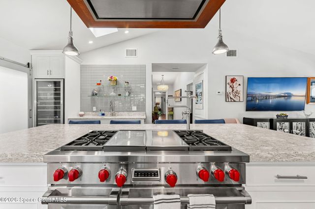 400 E Melbourne Avenue, Melbourne, FL 32901