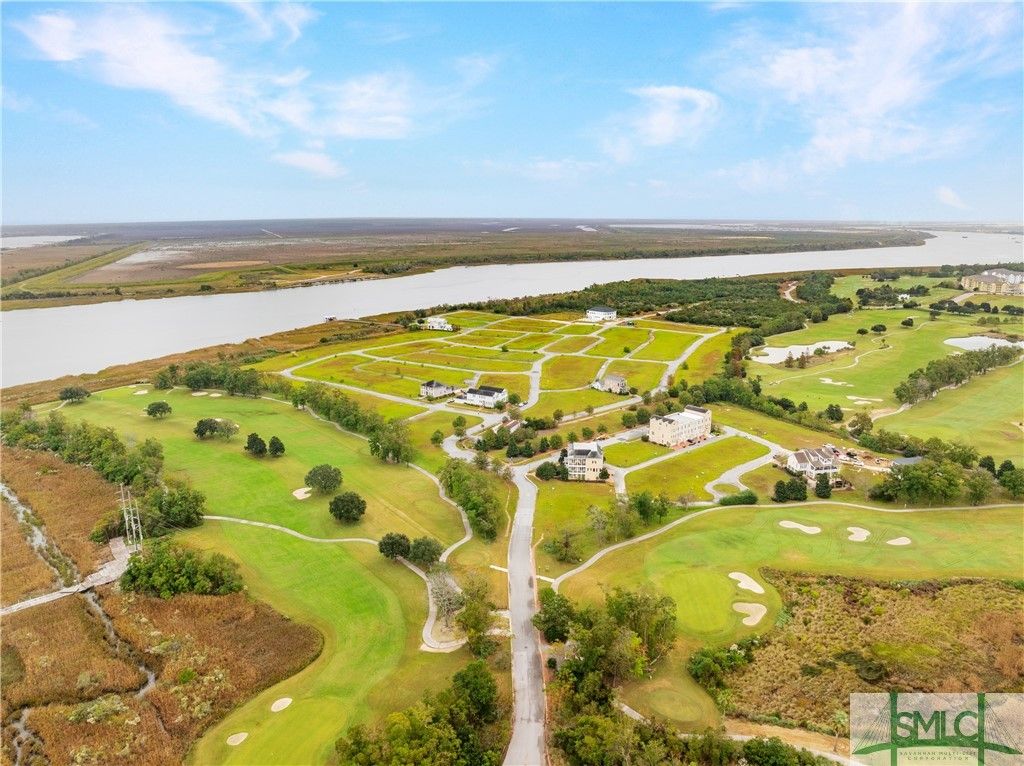 Image 12 of property listing at 405 Reserve Way, Savannah, GA 31401