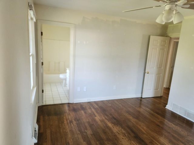 2351 Tulsa Road, Lexington, KY 40503