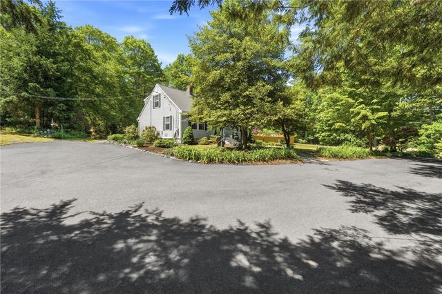 252 Wolf Rock Road, Exeter, RI 02822