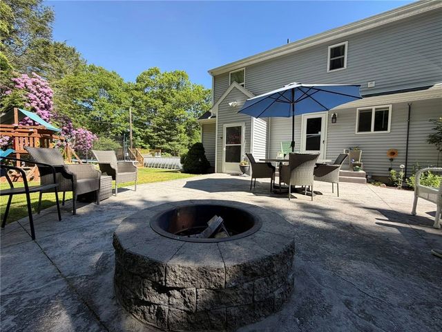 252 Wolf Rock Road, Exeter, RI 02822