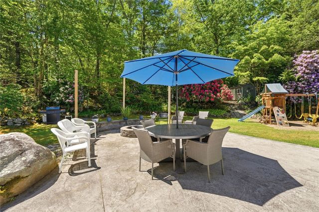 252 Wolf Rock Road, Exeter, RI 02822