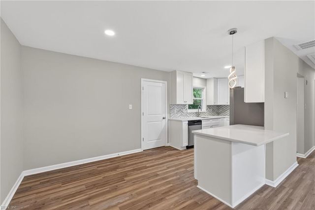 4832 82nd ST, Hampton, VA 23605