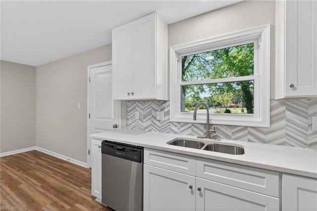 4832 82nd ST, Hampton, VA 23605