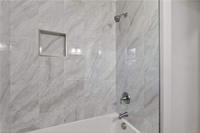 4832 82nd ST, Hampton, VA 23605