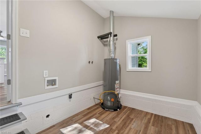 4832 82nd ST, Hampton, VA 23605