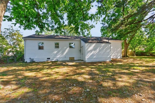 4832 82nd ST, Hampton, VA 23605
