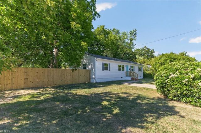 4832 82nd ST, Hampton, VA 23605