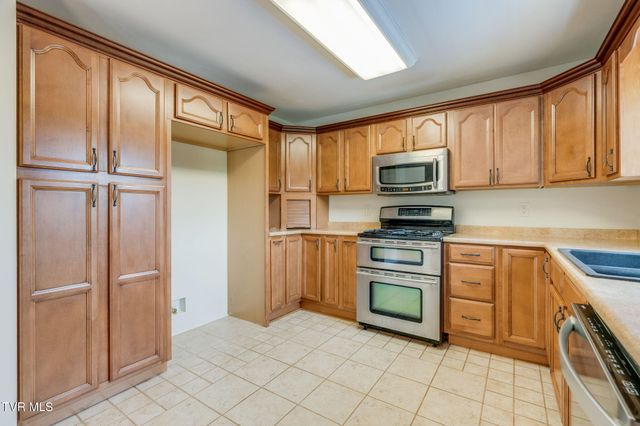 2125 Bonaire Road, Kingsport, TN 37660