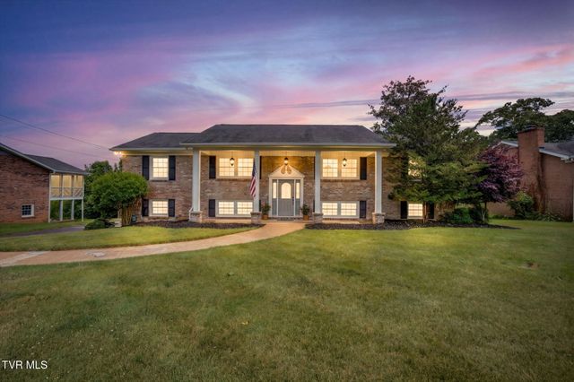2125 Bonaire Road, Kingsport, TN 37660