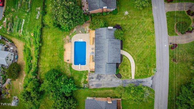 2125 Bonaire Road, Kingsport, TN 37660