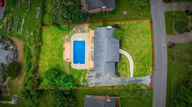 2125 Bonaire Road, Kingsport, TN 37660