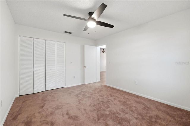 2111 GROVEGLEN LANE S, Lakeland, FL 33813