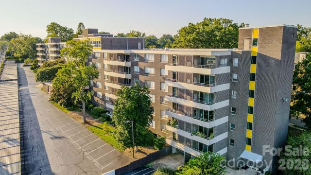1300 Reece Road 412, Charlotte, NC 28209
