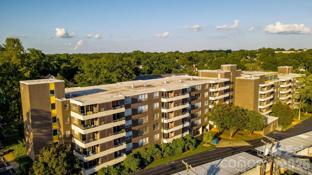 1300 Reece Road 412, Charlotte, NC 28209