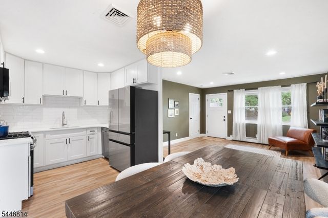 20 Harry Rd, Bridgewater Twp., NJ 08807