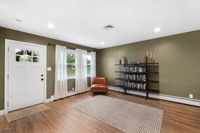20 Harry Rd, Bridgewater Twp., NJ 08807