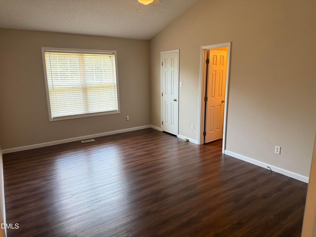504 Hiking Trail, Benson, NC 27504