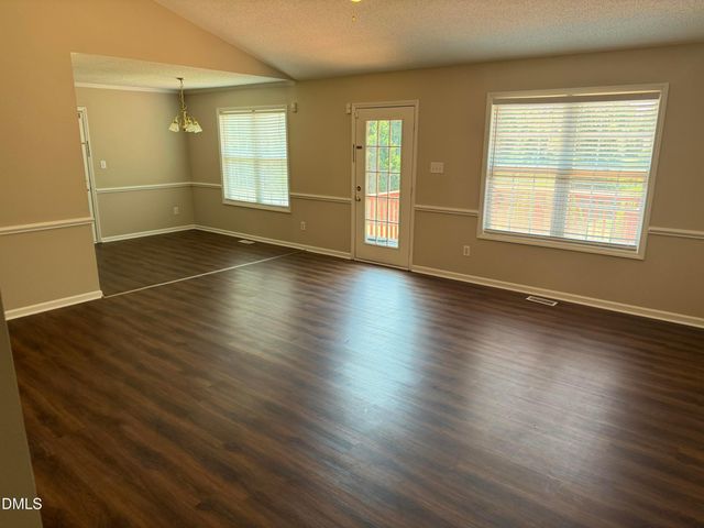 504 Hiking Trail, Benson, NC 27504