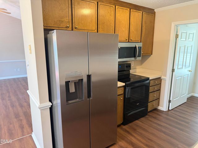 504 Hiking Trail, Benson, NC 27504
