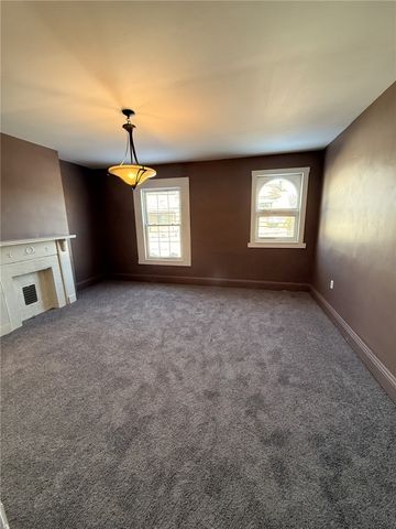 782 Hazelwood Avenue, Greenfield, PA 15217