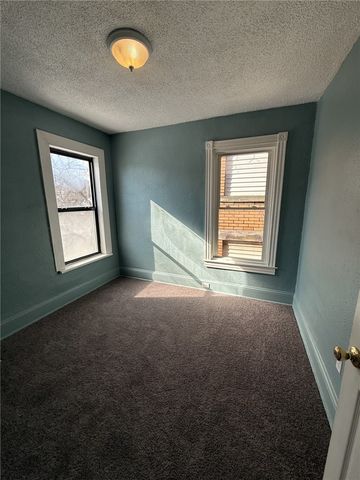 782 Hazelwood Avenue, Greenfield, PA 15217