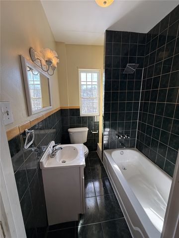 782 Hazelwood Avenue, Greenfield, PA 15217