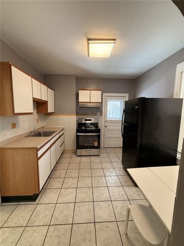 782 Hazelwood Avenue, Greenfield, PA 15217