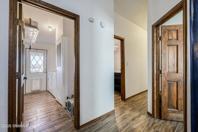 1775 Ray Luchini Drive, Las Cruces, NM 88005