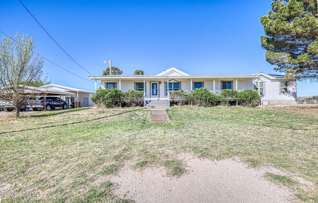 1775 Ray Luchini Drive, Las Cruces, NM 88005