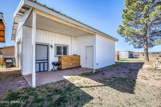 1775 Ray Luchini Drive, Las Cruces, NM 88005