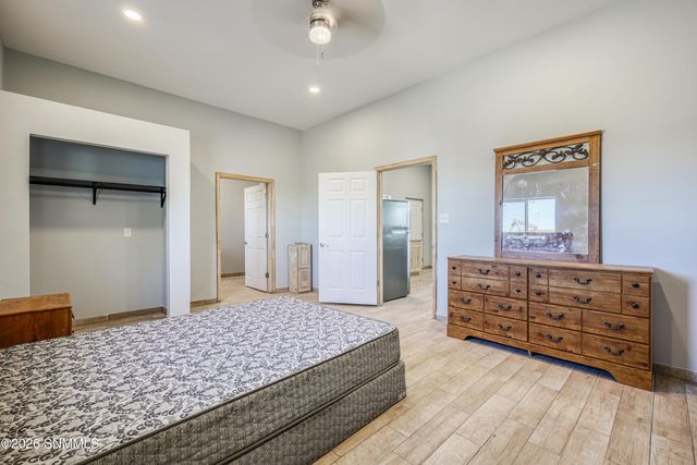 1775 Ray Luchini Drive, Las Cruces, NM 88005