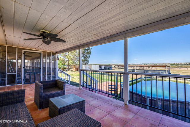 1775 Ray Luchini Drive, Las Cruces, NM 88005