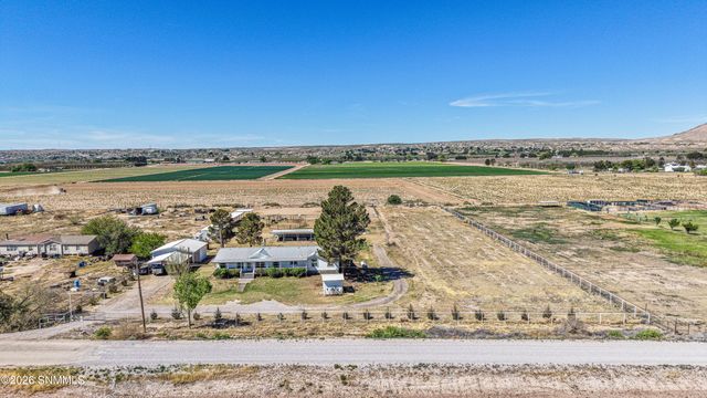 1775 Ray Luchini Drive, Las Cruces, NM 88005