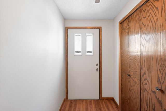 8562 S Maplebrook Circle, Brooklyn Park, MN 55445