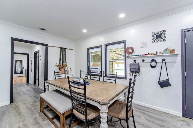 5256 Bayouside Dr, Chauvin, LA 70344