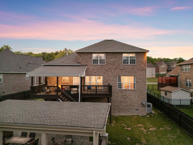 4277 October Woods Dr, Antioch, TN 37013