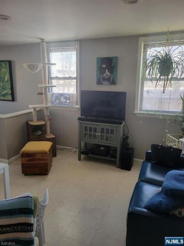 425 Main Street, West Orange, NJ 07052