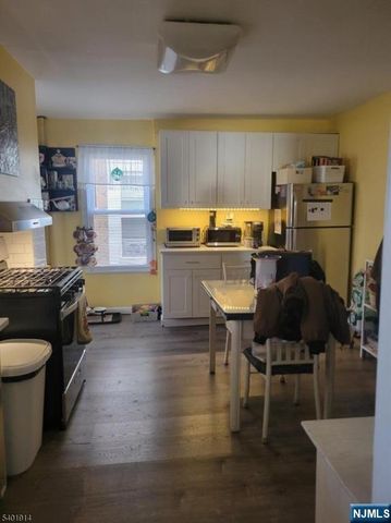 425 Main Street, West Orange, NJ 07052