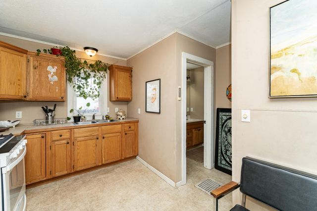 212 12th Street NW, Rochester, MN 55901