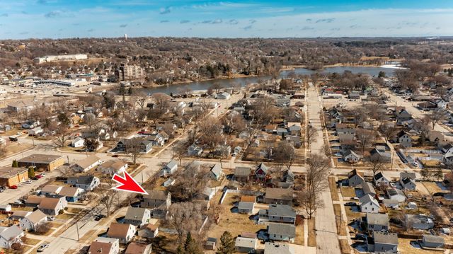 212 12th Street NW, Rochester, MN 55901