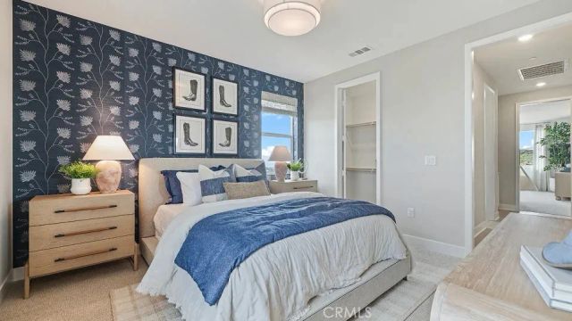 24325 Camino Oceano, Valencia, CA 91354