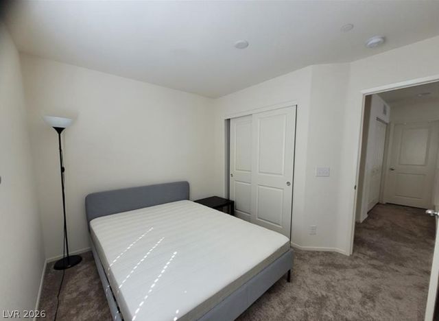 4135 Chamisa Cove Street, Las Vegas, NV 89115