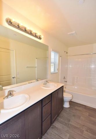 4135 Chamisa Cove Street, Las Vegas, NV 89115